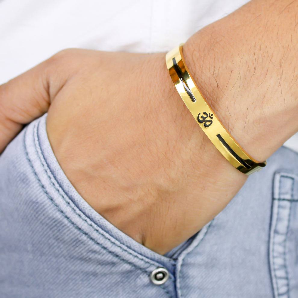 Om Men's Gold Bracelet With Black Line