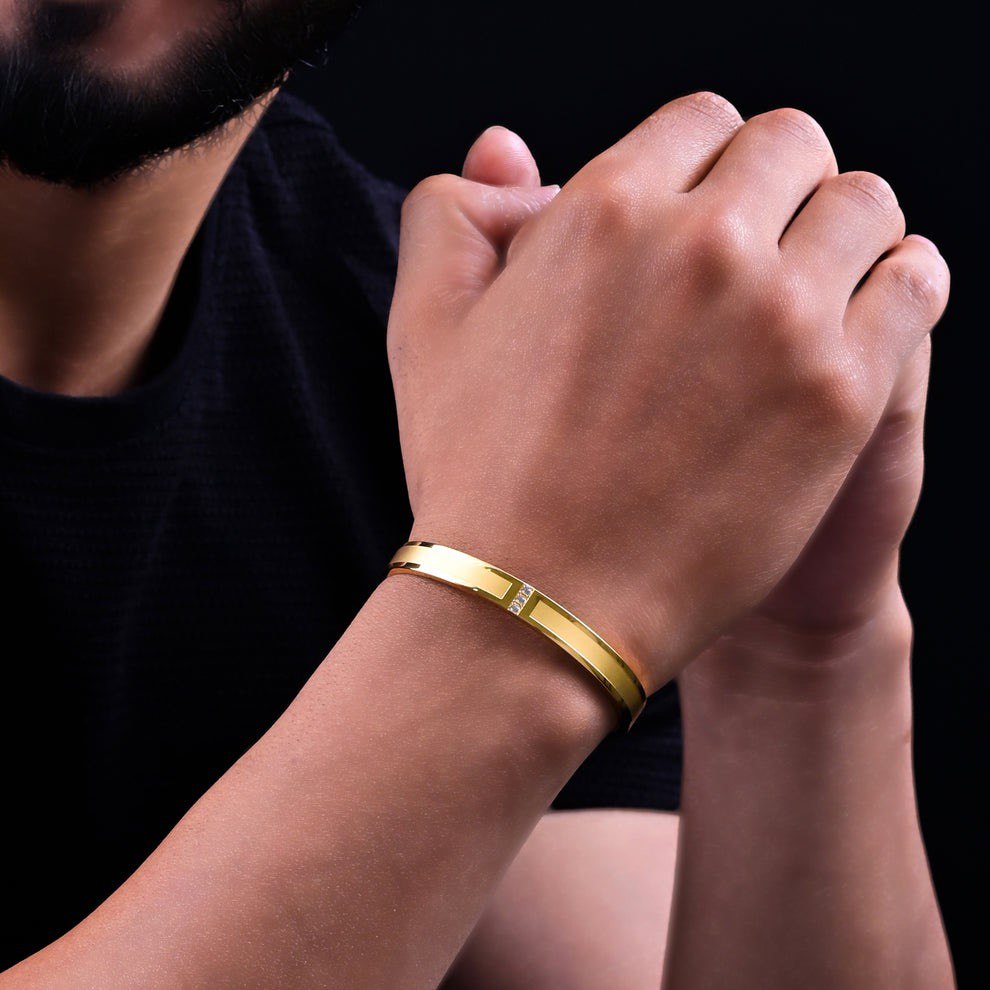 Matte and Shiny Finish with Three Diamond Gold Bracelet for Men